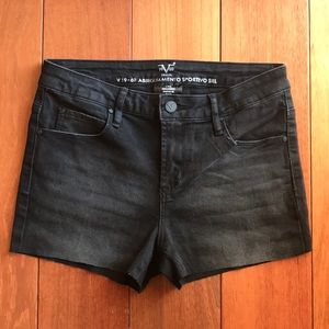Versace 19V69 Italia"Jeans Shorts SZ: W 28” . NWOT